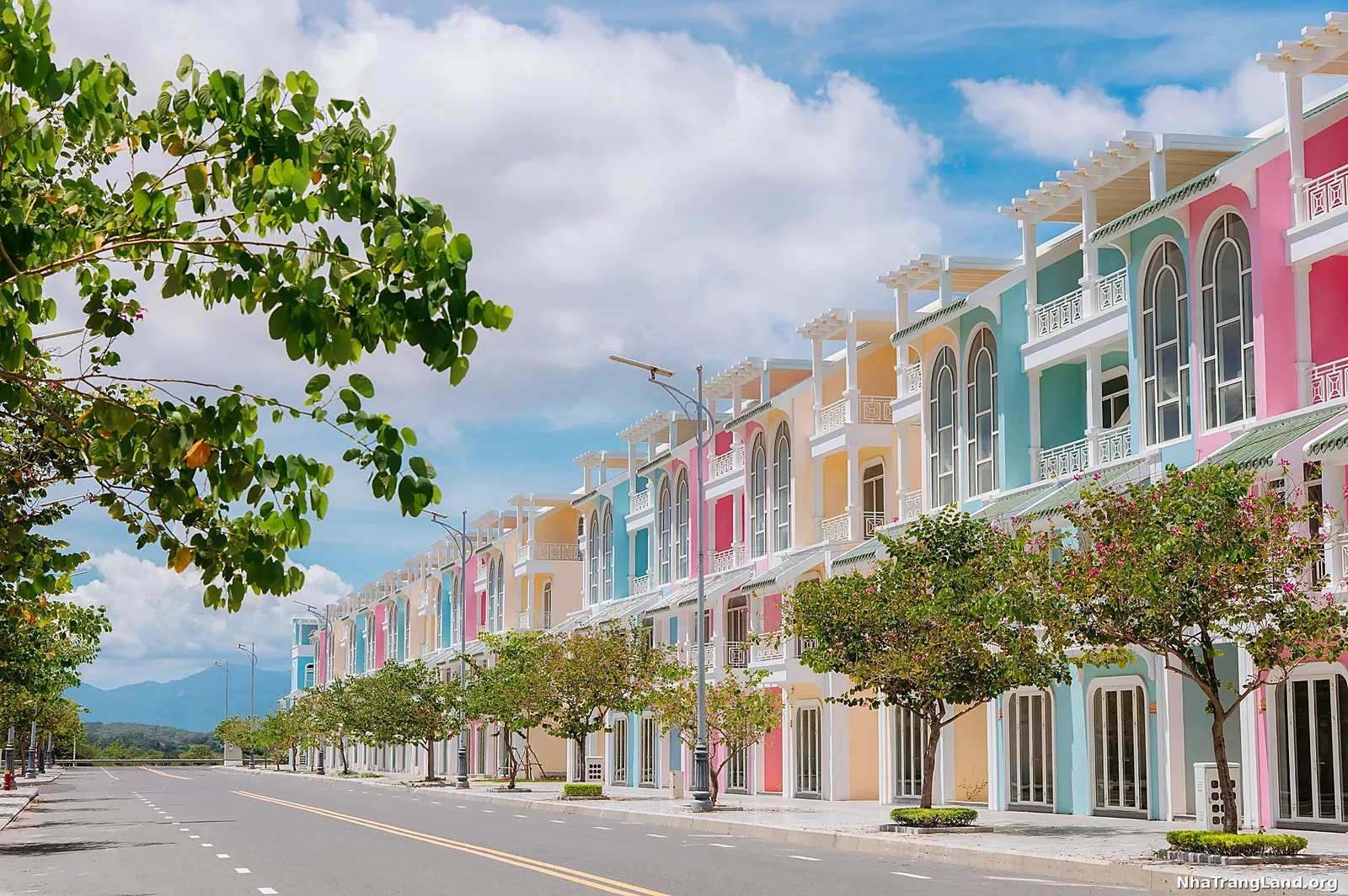 Sun Park Para Sol shophouse đa sắc Singapore